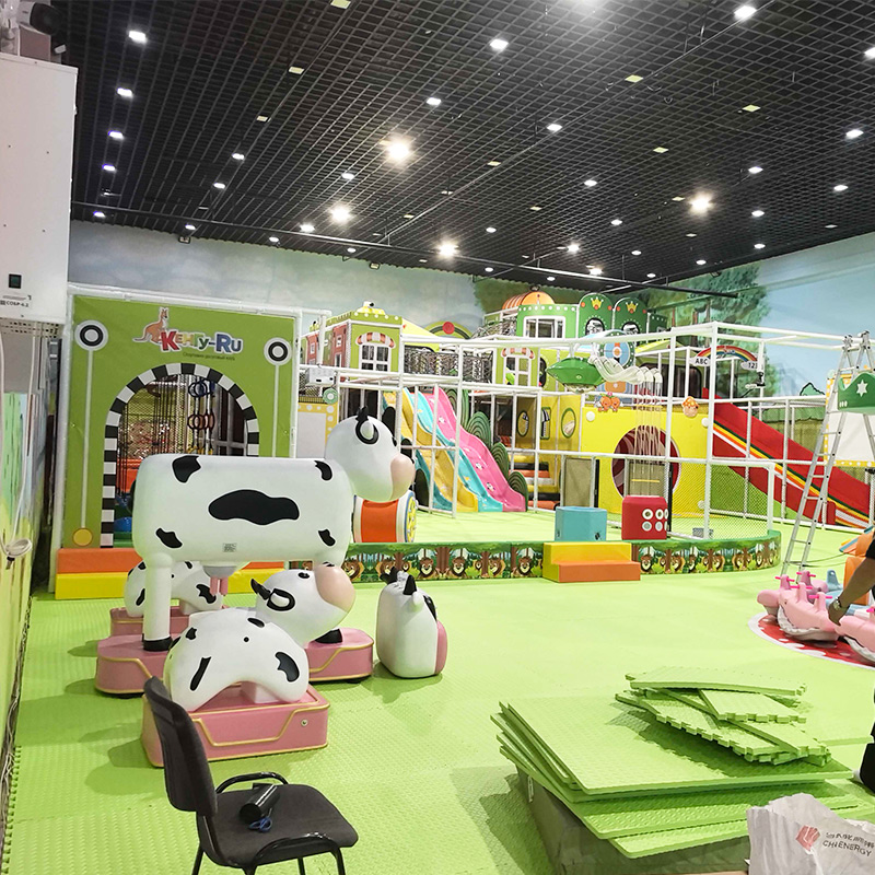 indoor-playground-in-Russia-4