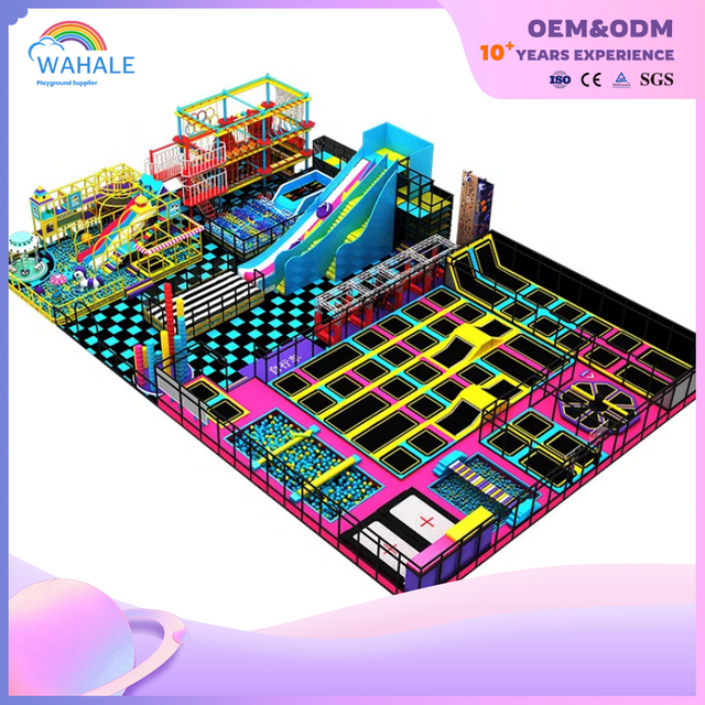 مركز المبيعات الداخلي Neon Color Trampoline Park تخصيص معدات معدات التوسع الداخلي للأطفال