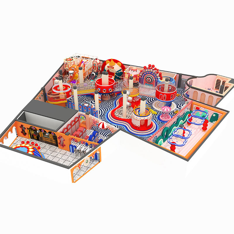 Red palace theme maze