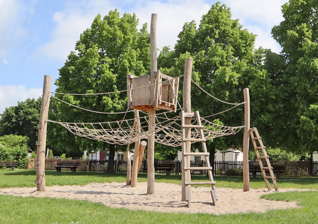 wooden climbing nets